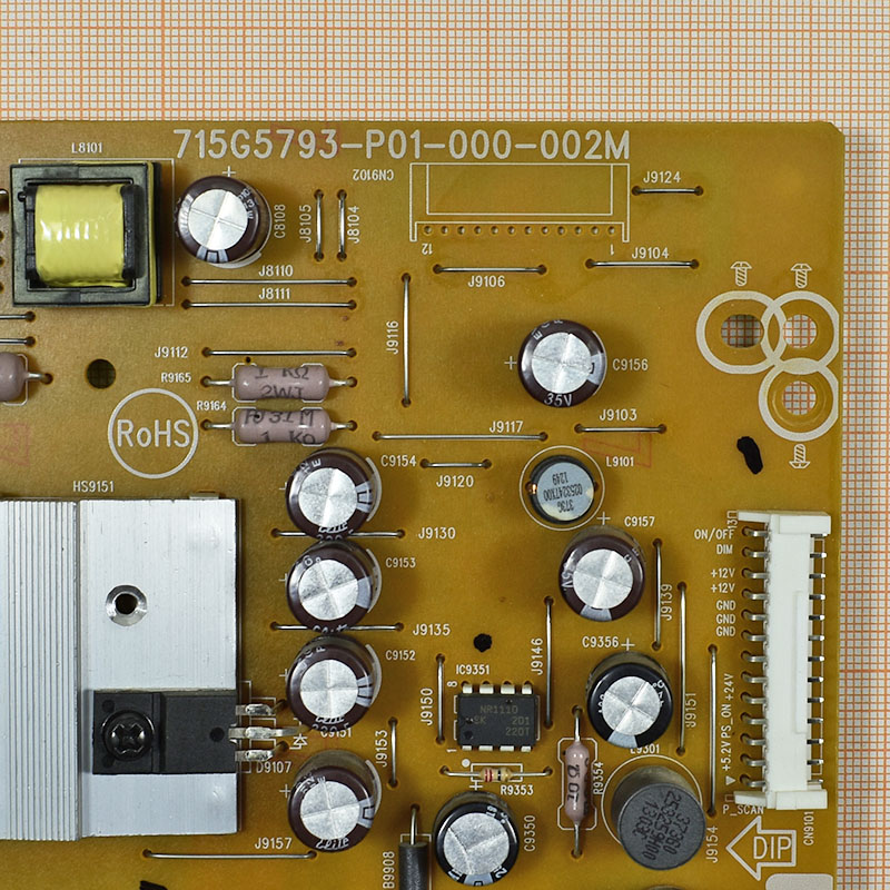   715G5793-P01-000-002M
