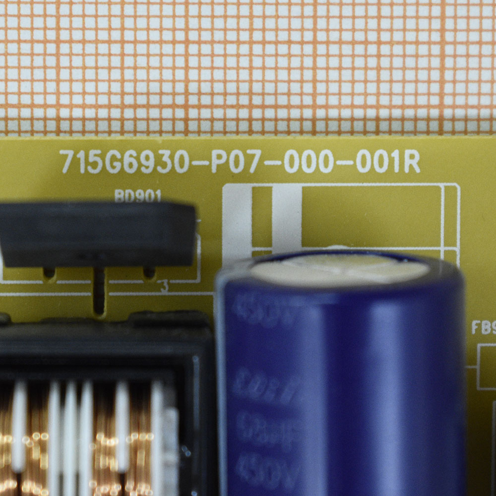   715G6930-P07-000-001R