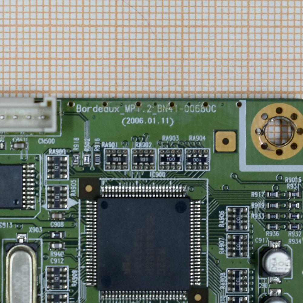   BN41-00680C, Samsung LE32R71B