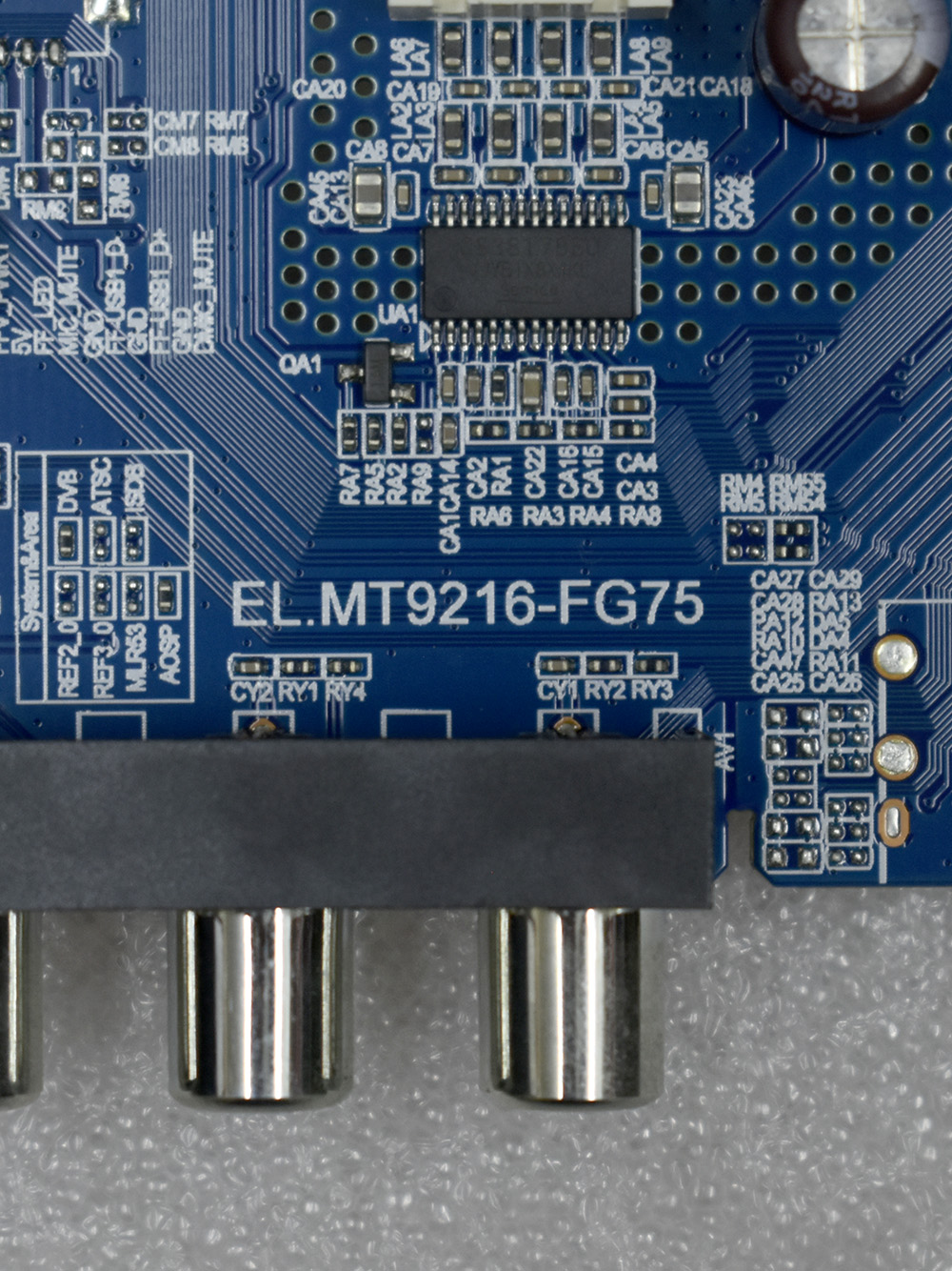   EL.MT9216-FG75, Qilive Q43UA221BRU