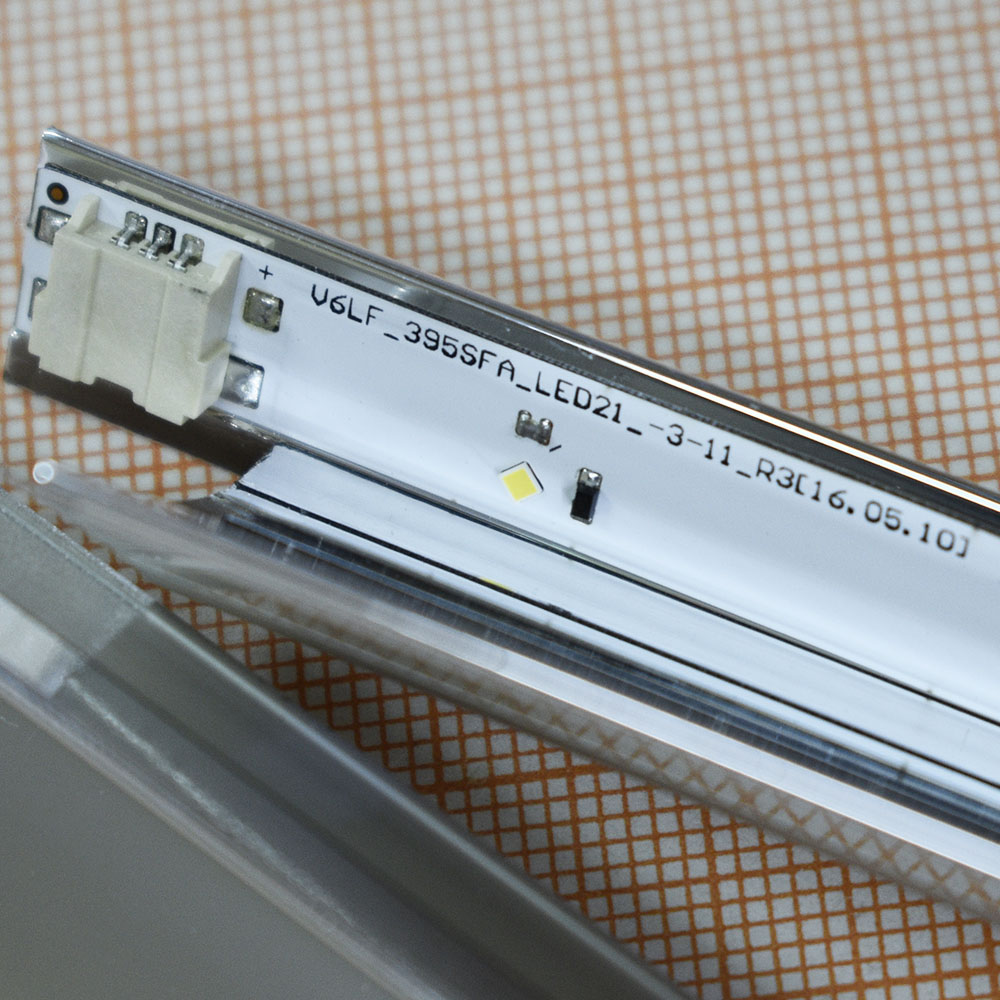 �������� ��������� Louvre 39.5