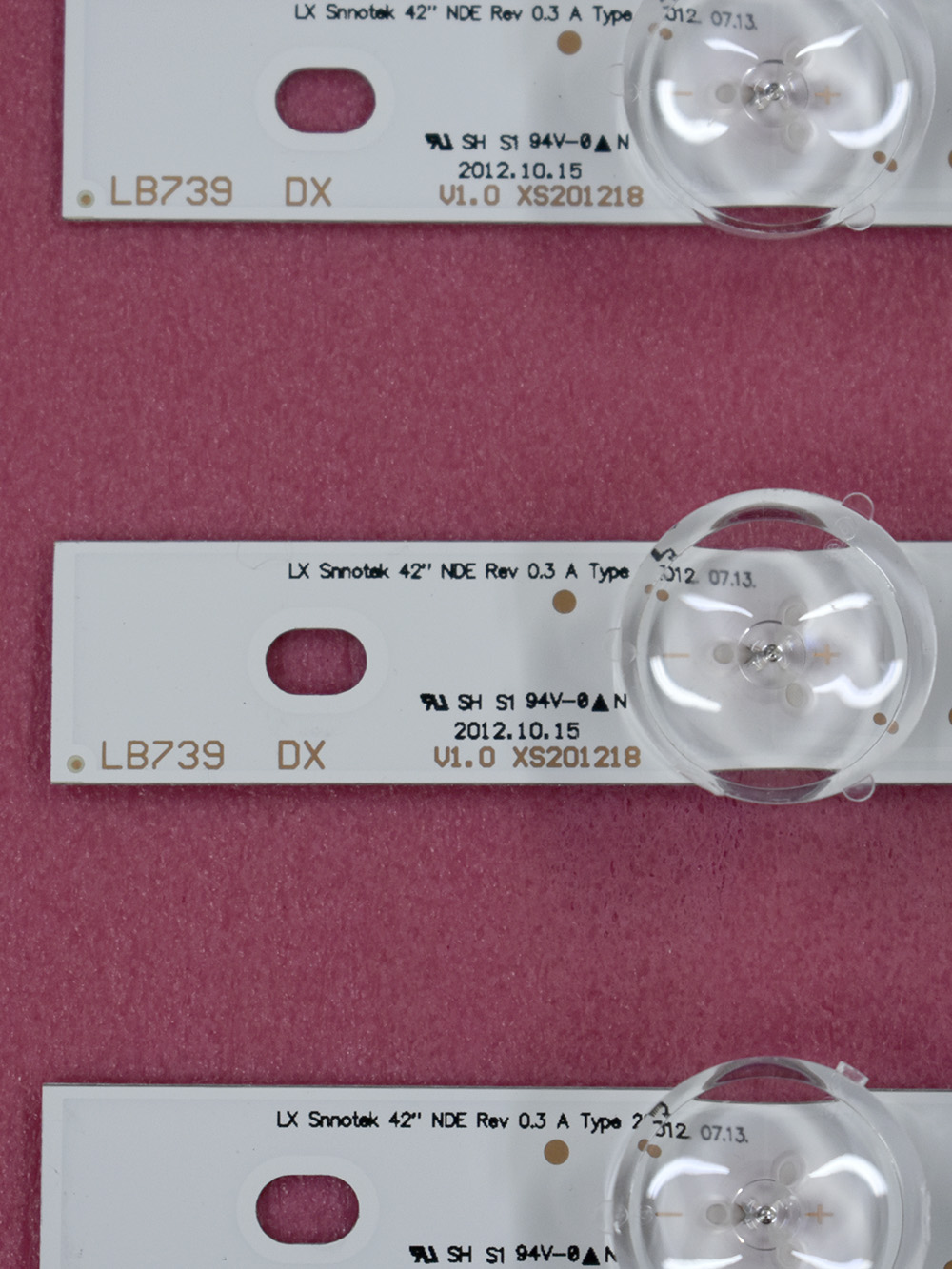 Комплект подсветки LG Innotek 42 NDE Rev 0.3 Комплект подсветки LG Innotek 42 NDE Rev 0.3