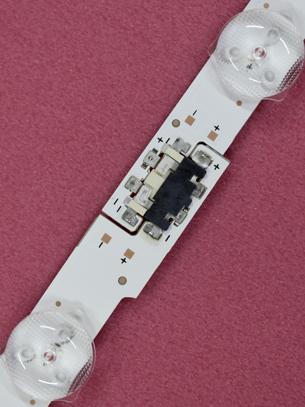 �������� ��������� UE40F D2GE-400SCA/B-R3 2013SVS40F