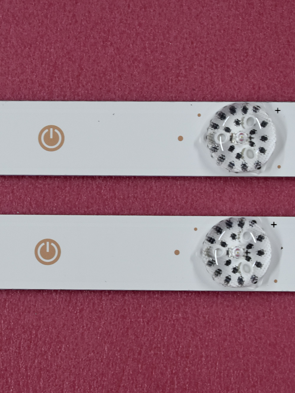 �������� ��������� CC02320D562V08, CC02320D562V04