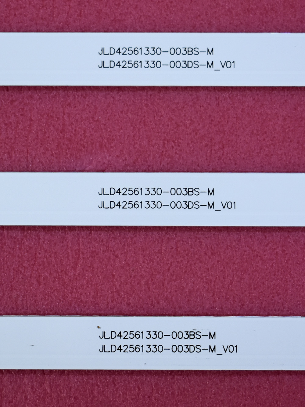Комплект подсветки CRH-BXBT43Y1303006030AK, JL.D42561330-003BS-M Комплект подсветки CRH-BXBT43Y1303006030AK, JL.D42561330-003BS-M
