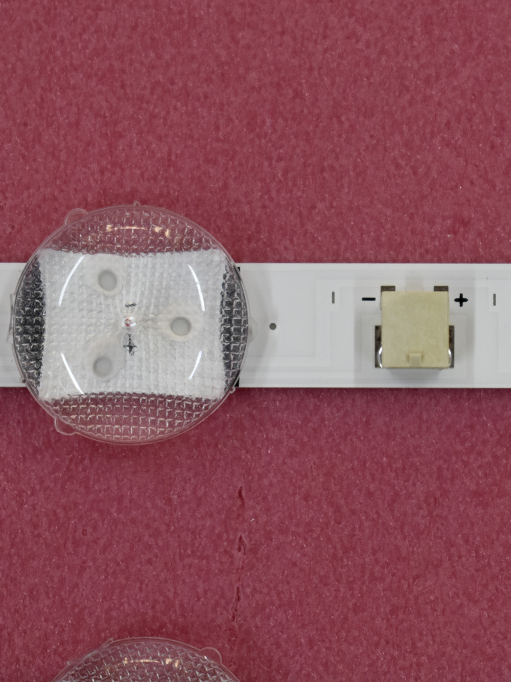 Комплект подсветки V5DN-320SM1-R2 Комплект подсветки V5DN-320SM1-R2
