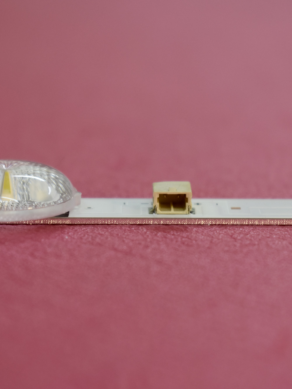 Комплект подсветки V5DN-320SM1-R2 Комплект подсветки V5DN-320SM1-R2