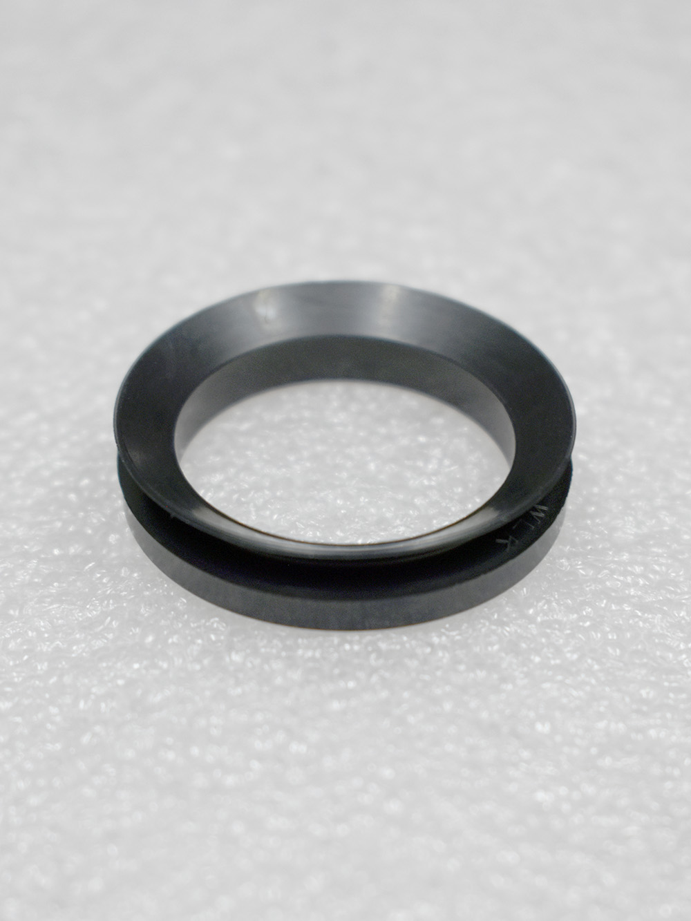 ������� V-ring VA28