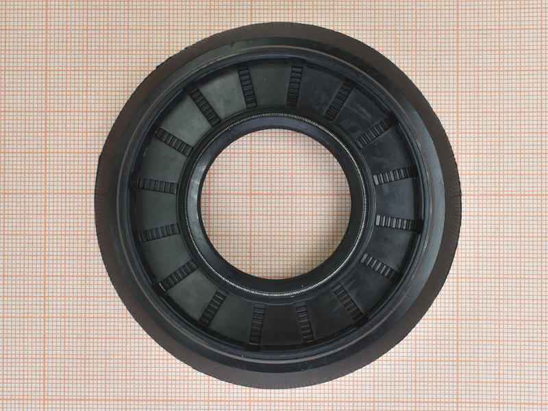Сальник 37x72.1x9/15.5, SKL Сальник 37x72.1x9/15.5, SKL
