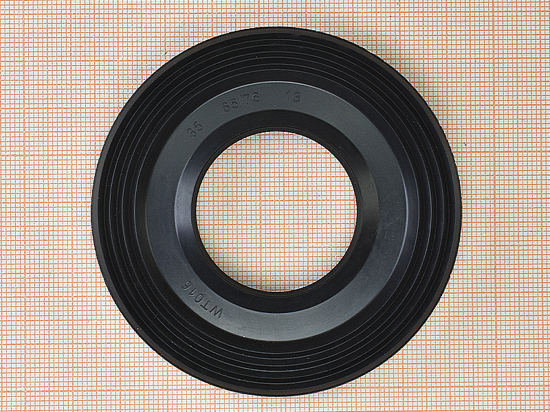 Сальник 35x65/76x13 Сальник 35x65/76x13