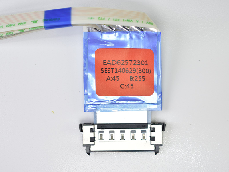  LVDS EAD62572301