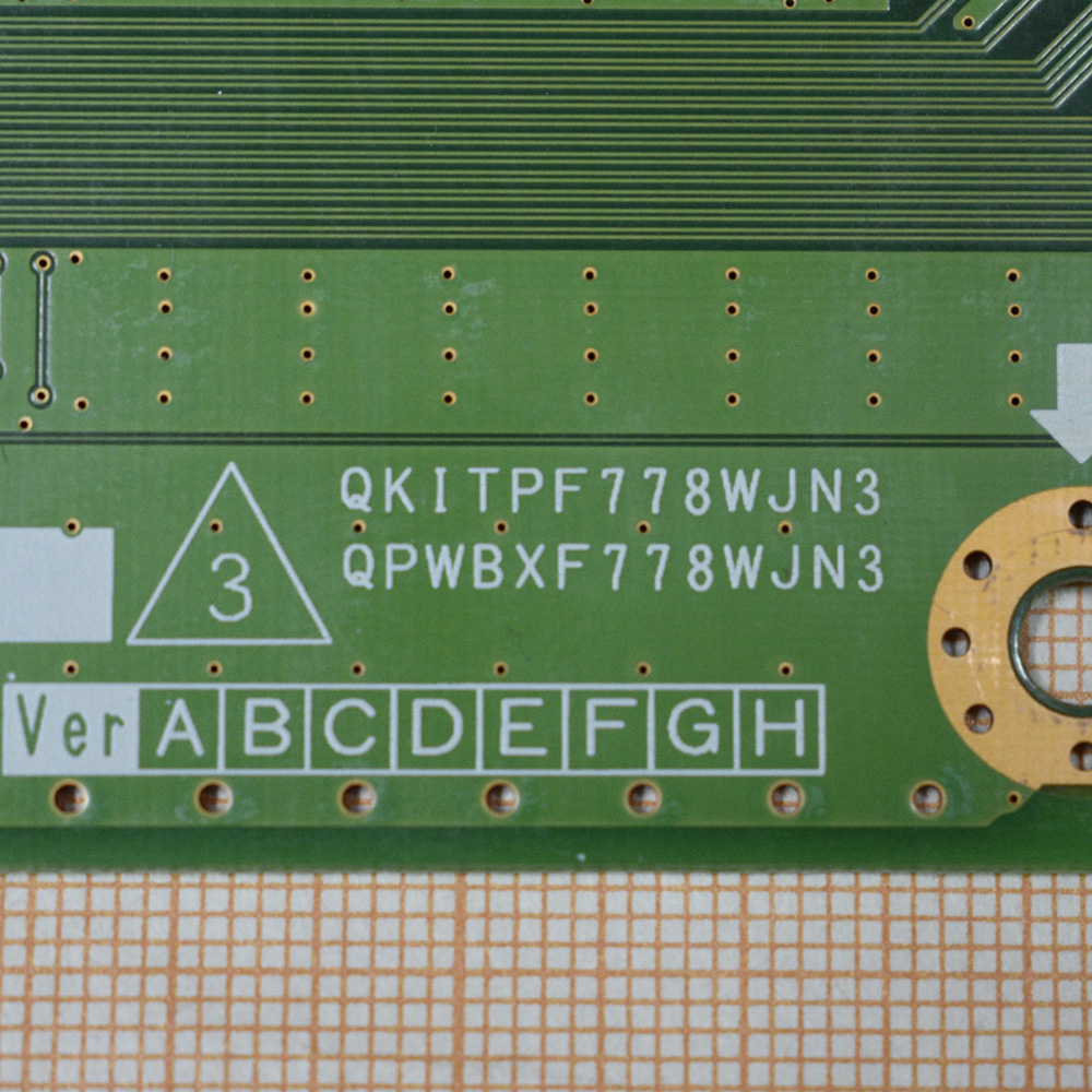 ����� T-Con RUNTK4910TP, QPWBXF778WJN3