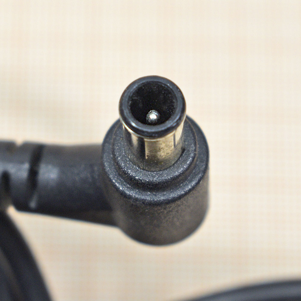   19.5V, 6.2A, Sony ACDP-120E02